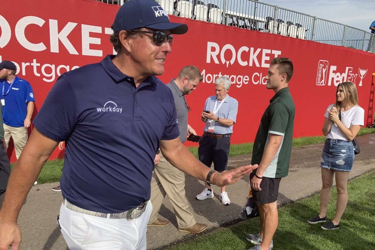 rocket mortgage classic suspended